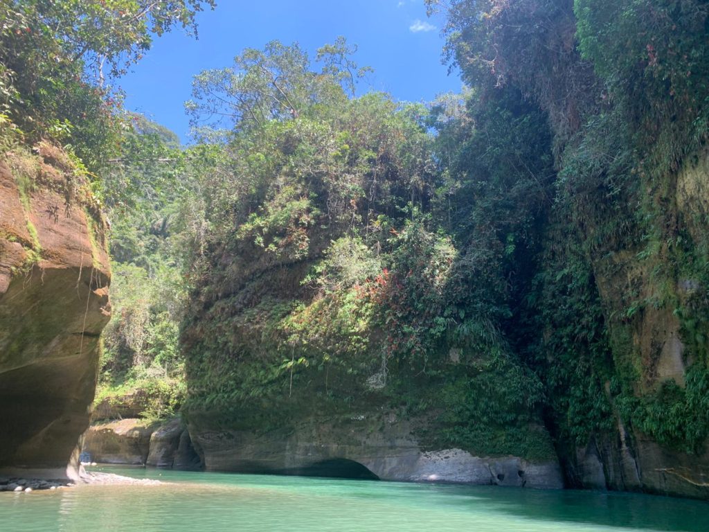 Rio Guejar , Colombia